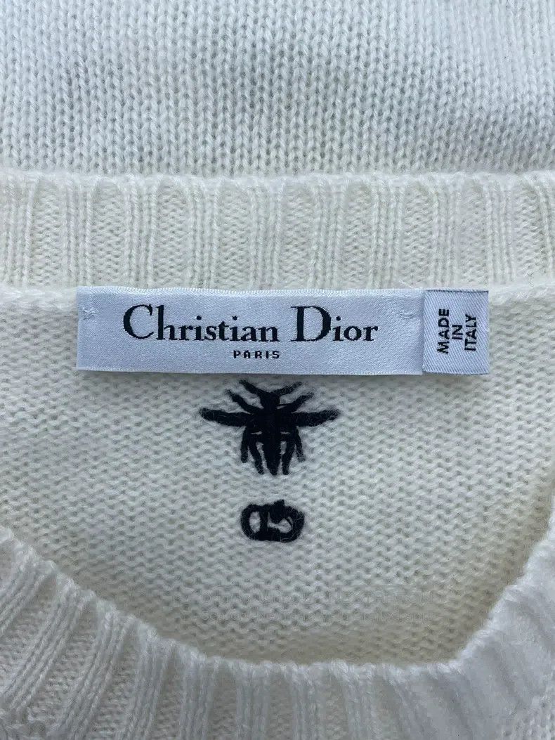 Dior Dior White Infinite Dream Yellow Star Embroidery Knitwear Size XXS / US 00 / IT 34 - 4 Thumbnail