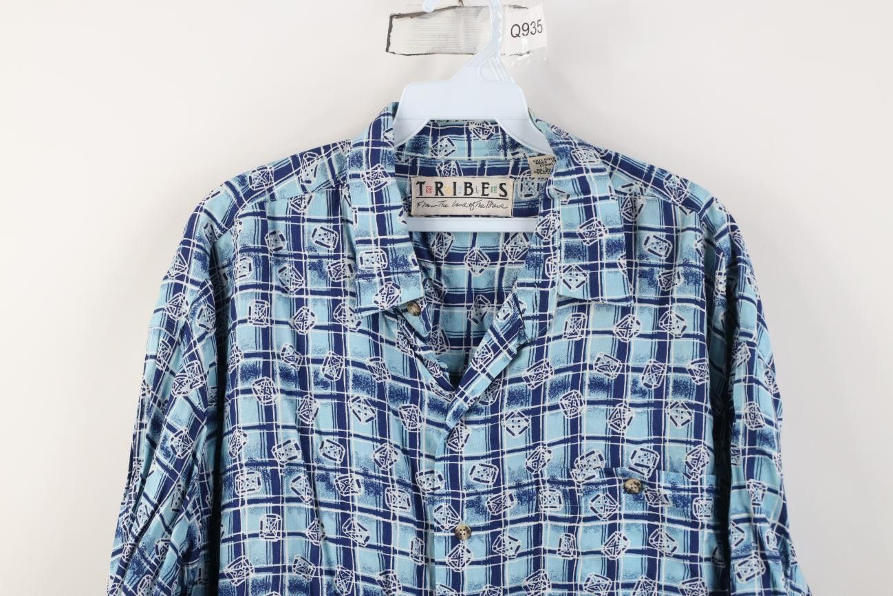 Vintage Vintage 90s Streetwear Gabardine Geometric Button Shirt Blue Size US L / EU 52-54 / 3 - 2 Thumbnail