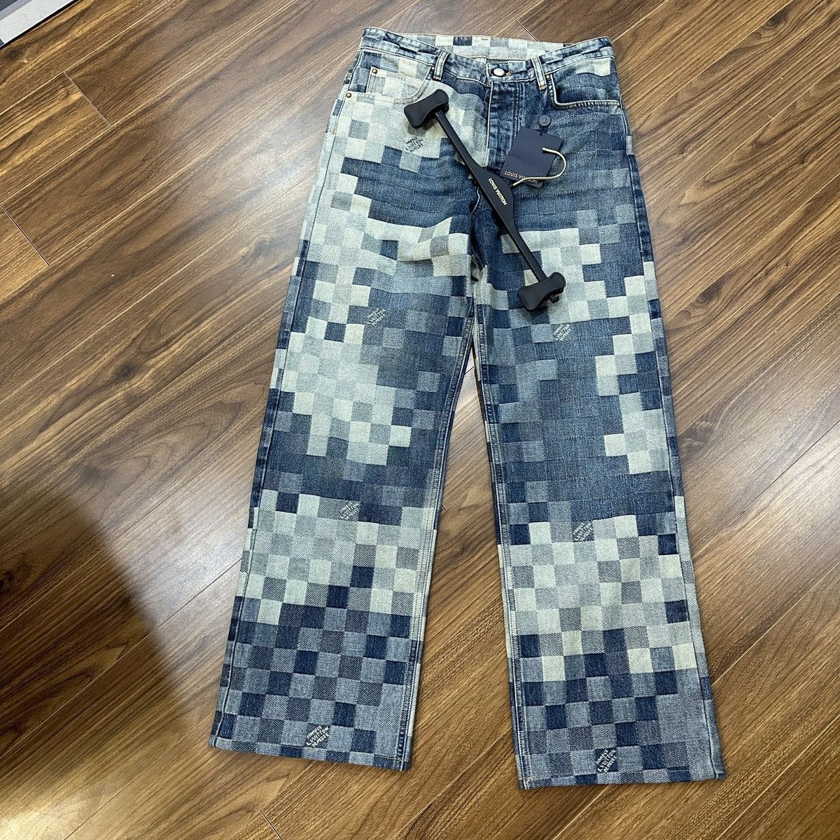 Louis Vuitton Louis Vuitton Damier Denim Pants Size US 28 / EU 44 - 1 Thumbnail