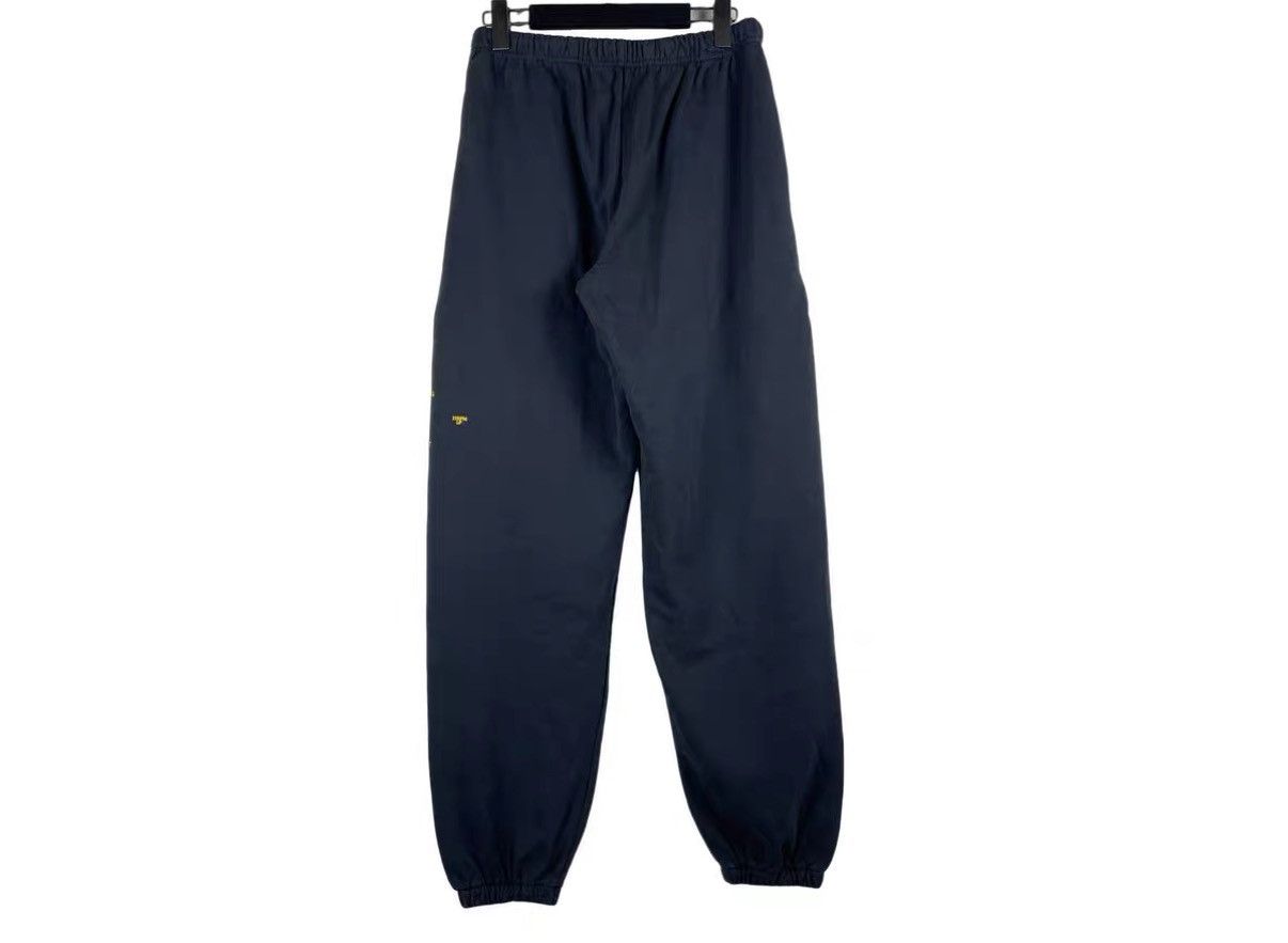 Kanye West Kanye West x JESUS IS KING Album Drawstring Sweatpants J31 Size US 32 / EU 48 - 2 Thumbnail