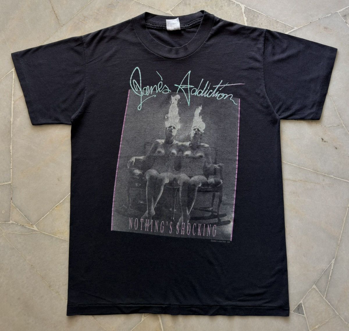 Band Tees VINTAGE ©️1988 JANES ADDICTION TEE,SHIRT Size US L / EU 52-54 / 3 - 2 Thumbnail