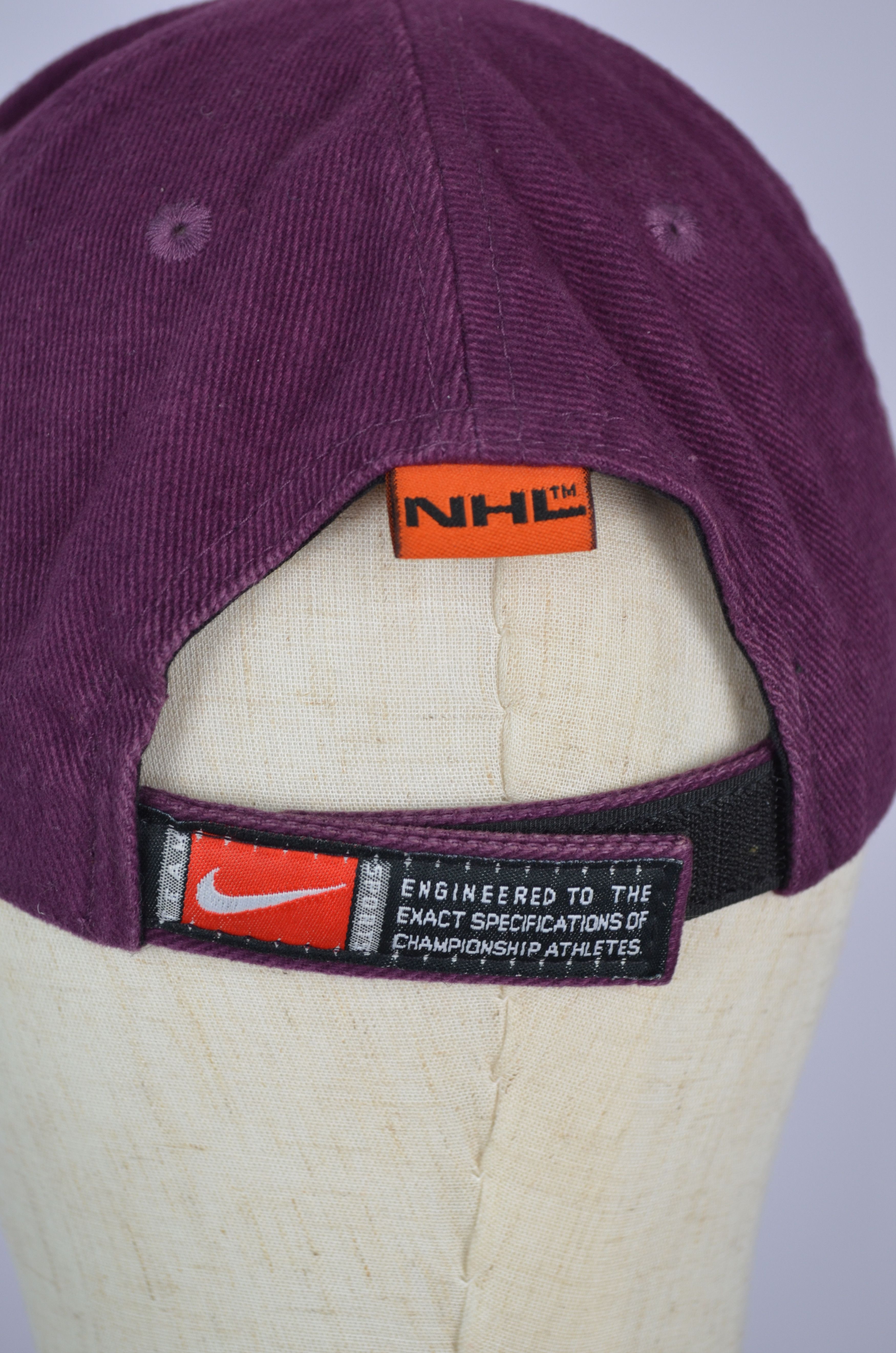 NHL × Nike 90s RARE Anaheim Mighty Ducks NHL Vintage NIKE Hat Logo Cap Size ONE SIZE - 7 Thumbnail