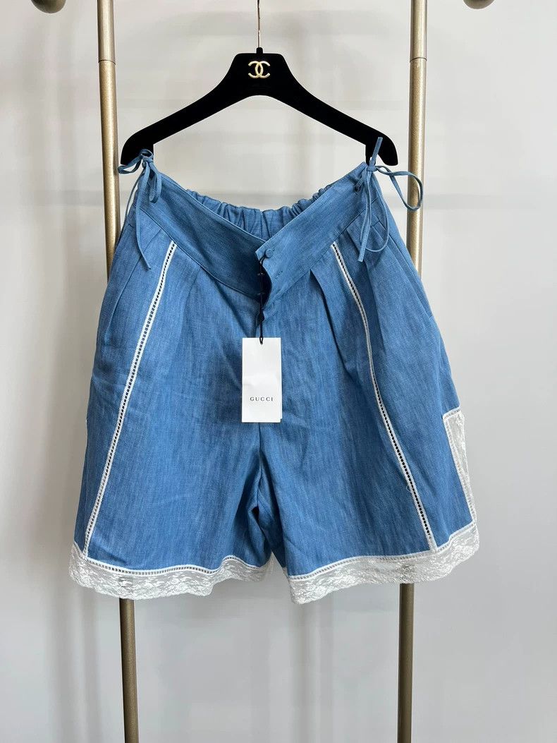 Gucci Gucci Lace soft denim shorts 2504-Nextarrow Size 29" - 1 Thumbnail