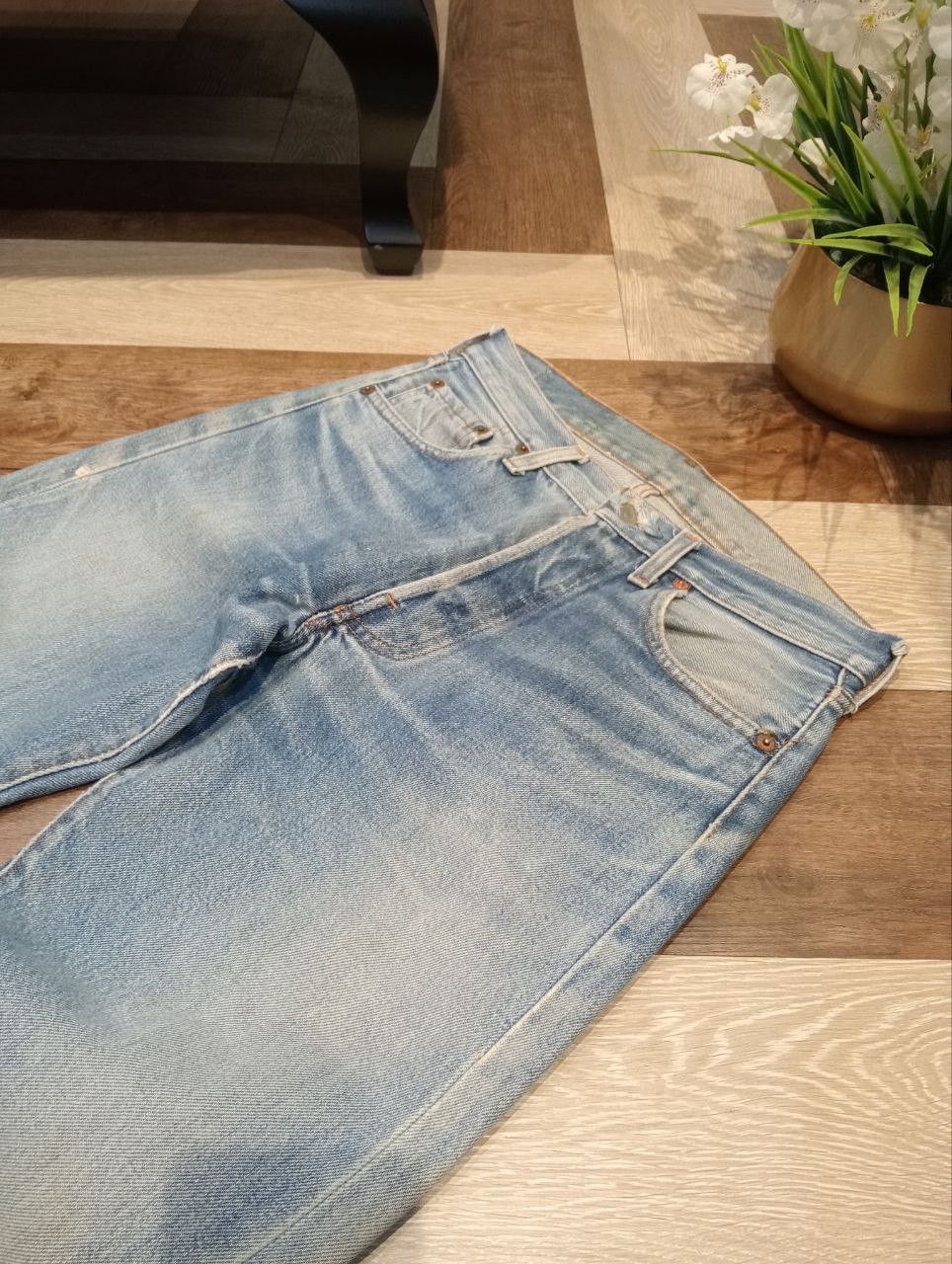 Levi's Vintage Clothing VINTAGE LEVI'S 501 TOP BUTTON #524 SELVEDGE BLUE DENIM PANTS Size US 29 - 5 Thumbnail