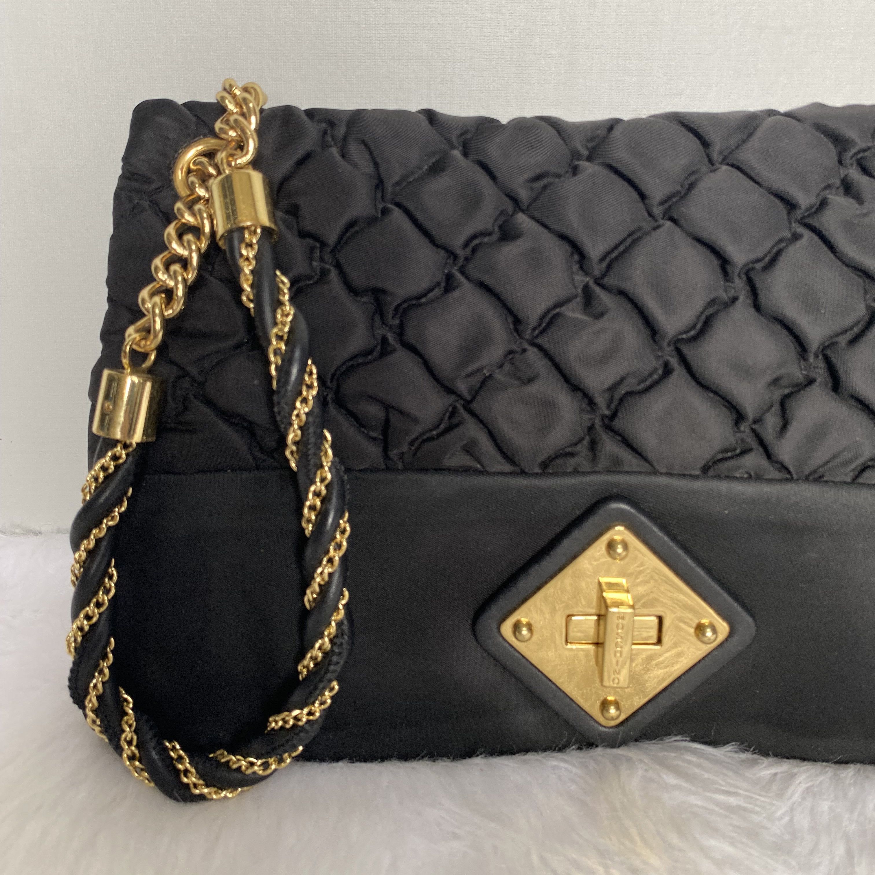 Moschino Black Gold Quilted Nylon Clutch Bag Size ONE SIZE - 10 Thumbnail