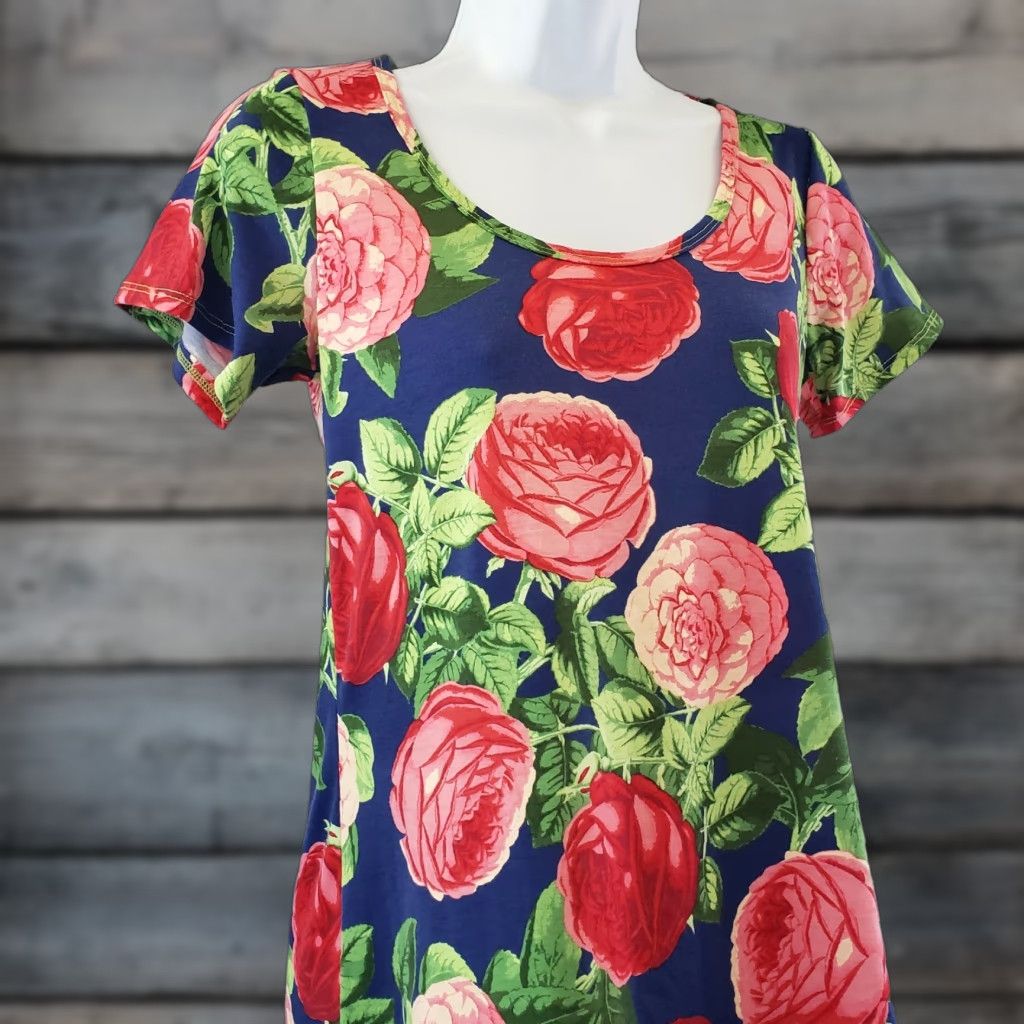 Vintage LuLaRoe Womens Classic T Shirt 2XS Pink Floral Cotton Blend Short Sleeve Casual Womens Size XXS / US 00 / IT 34 - 1 Thumbnail