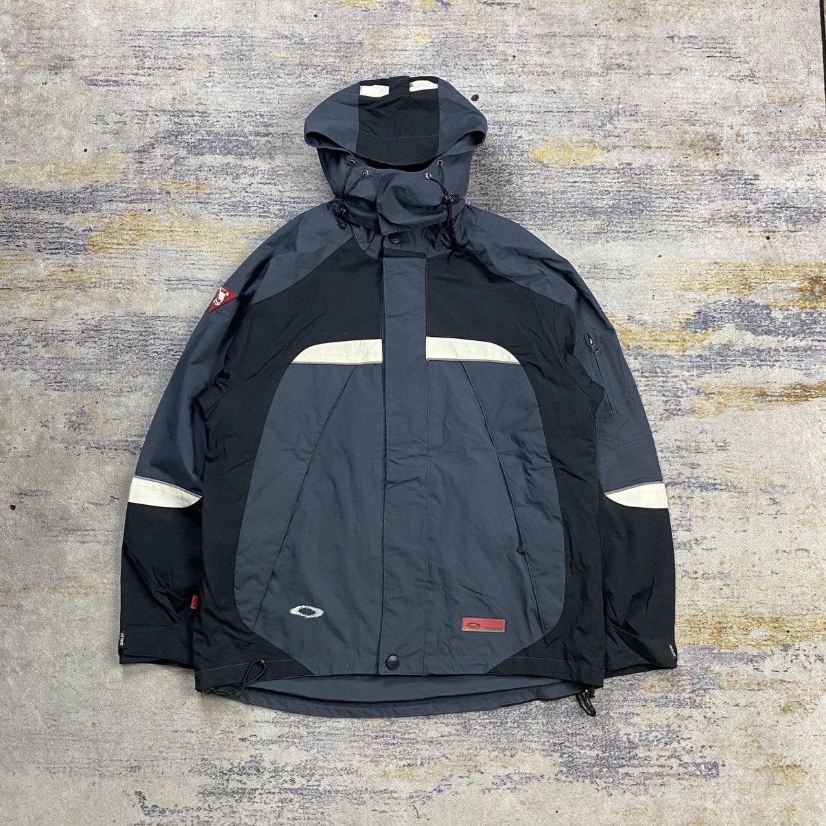Oakley Oakley snowboard jacket Size US M / EU 48-50 / 2 - 1 Thumbnail