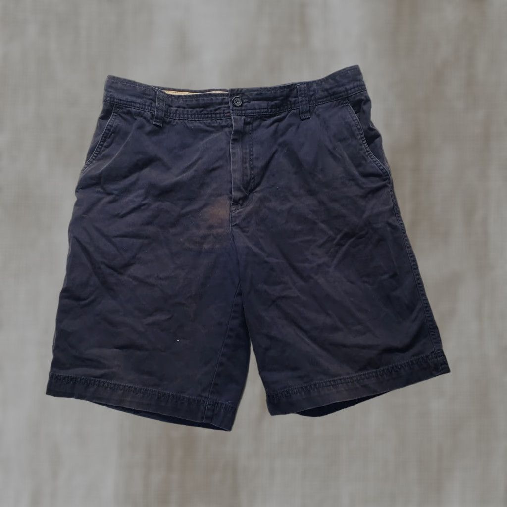 Izod IZOD Chino Shorts Solid Blue Saltwater Stretch Casual Adult Men's 34 Cotton Blend 34 Blue Mens Shorts Size US 34 / EU 50 - 1 Thumbnail