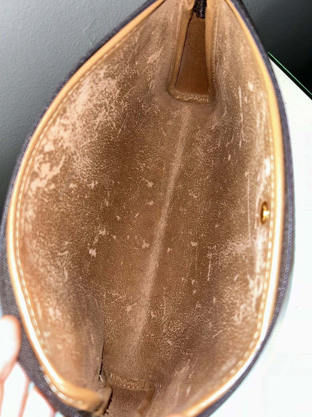 Dior Christian Dior Brown Honeycomb Clutch Bag Size ONE SIZE - 5 Thumbnail
