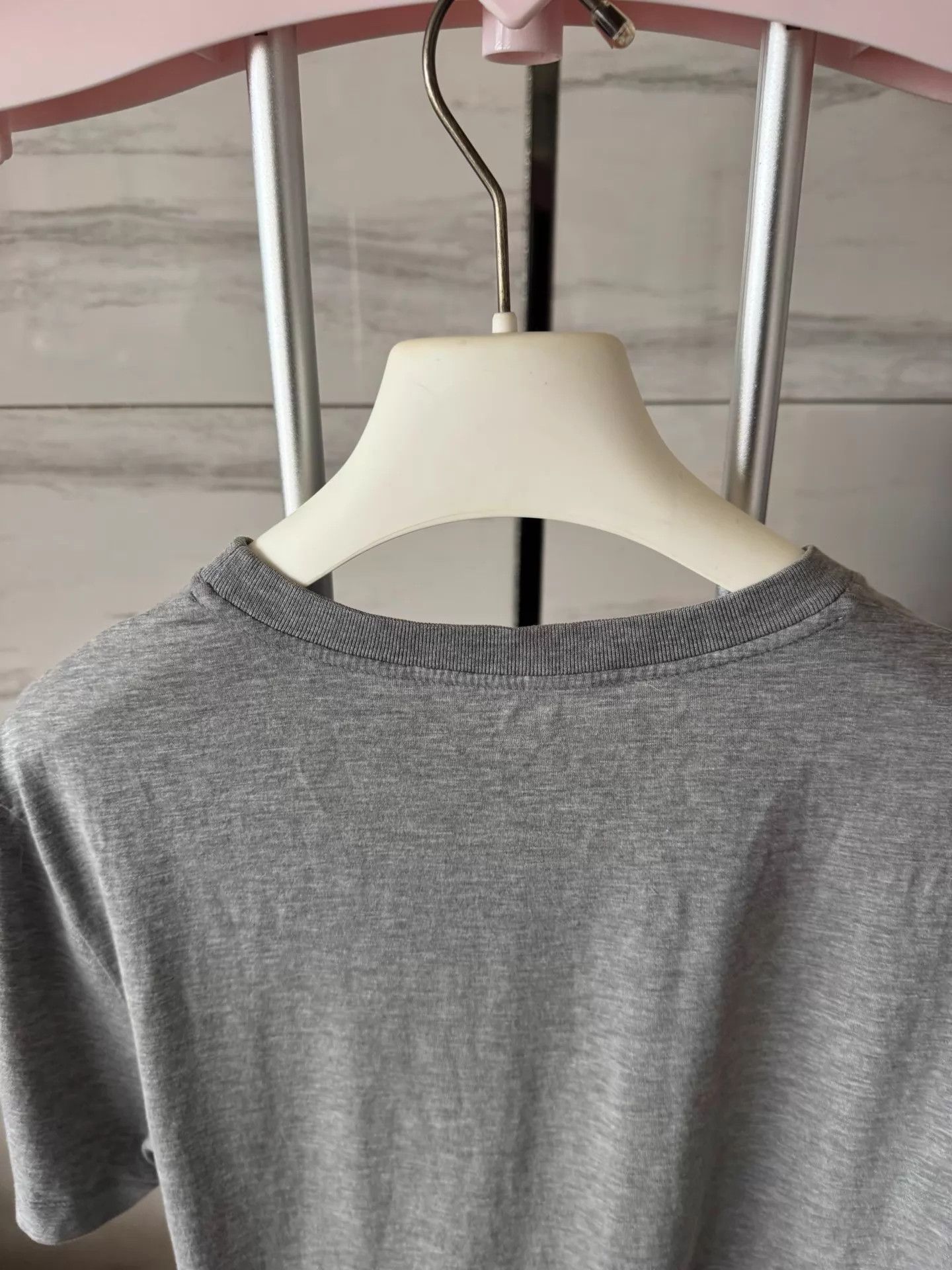 Louis Vuitton LV Print Short-Sleeve Tee S Logo Luxury Like New Size US S / EU 44-46 / 1 - 7 Thumbnail