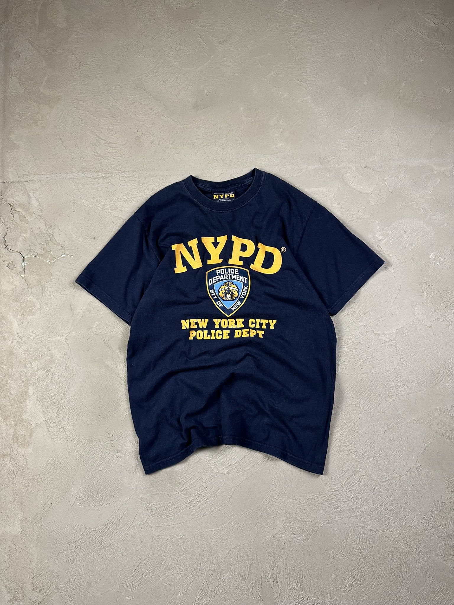 Vintage 00s Vintage NYPD New York Police Department Y2k T-shirt Size US M / EU 48-50 / 2 - 1 Thumbnail