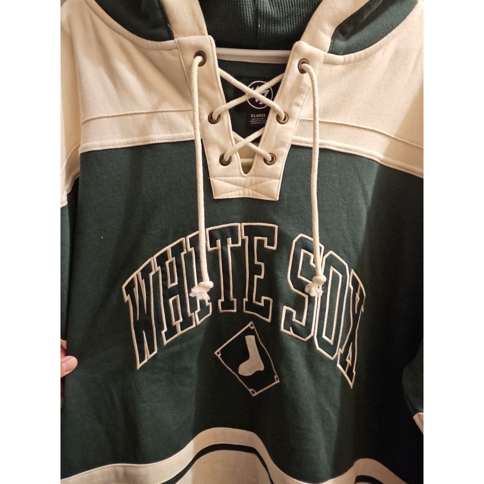 47 Brand Chicago White Sox Men's '47 Brand MLB Hoodie SZ XL MSRP $140 Size US XL / EU 56 / 4 - 2 Thumbnail