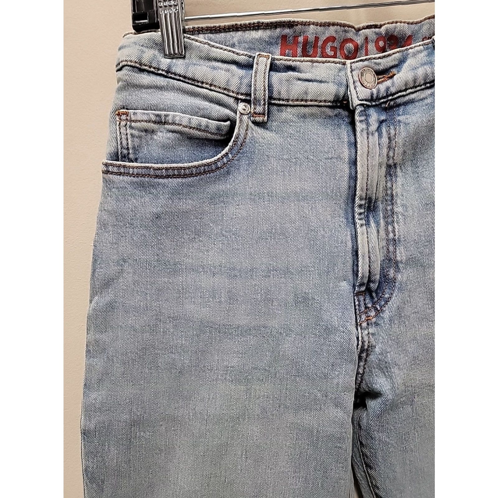 Hugo Boss NWT HUGO BOSS Jeans 29x32 Regular Fit 5-Pocket Denim Blue Mens Regular Fit Stretch 934 Size 29x32 Size US 29 - 2 Thumbnail