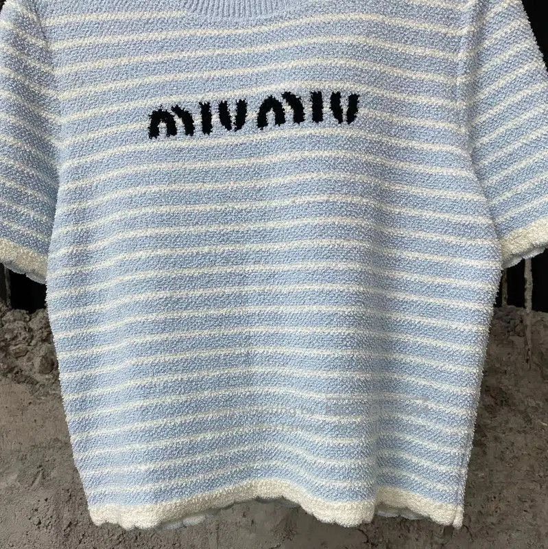 Miu Miu Miu Miu Summer Light Blue Cropped Tee . Size XXS / US 00 / IT 34 - 4 Thumbnail