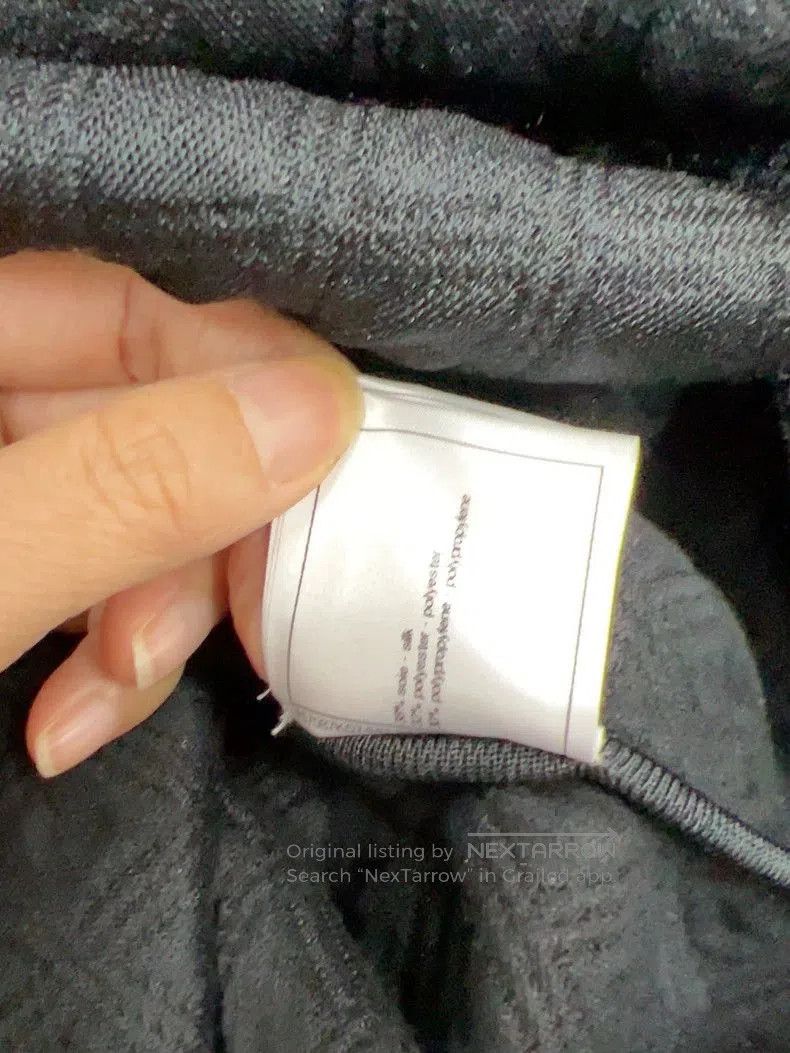 Chanel Chanel Metiers d'Art Black Quilted Coat. Size US M / EU 48-50 / 2 - 7 Thumbnail