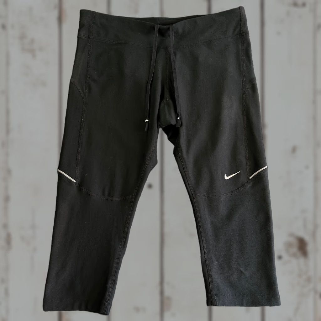 Nike Nike Dri-Fit Capri Leggings Womens S Black Drawstring Zip Pocket FAST SH Size 28" / US 6 / IT 42 - 1 Thumbnail