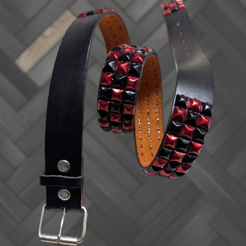 Vintage VINTAGE Y2K belt STUDDED red black leather 42 Western belt Men size 42/43 Size 42 - 1 Thumbnail