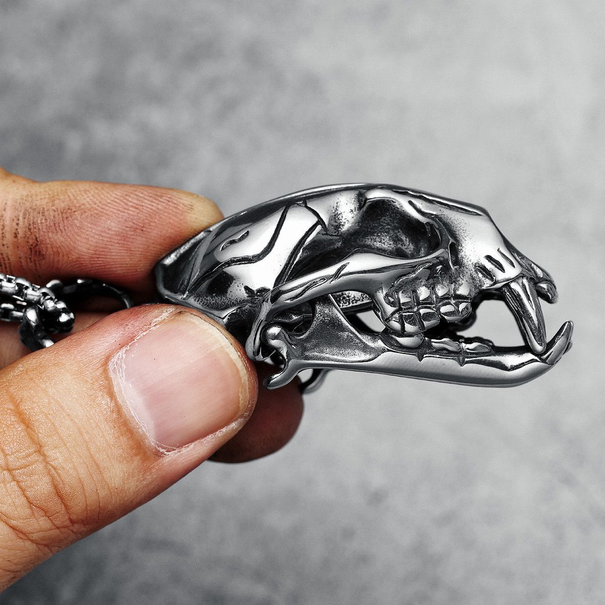 Jewelry Saber Toothed Tiger Skeleton Skull Necklace Size ONE SIZE - 3 Thumbnail