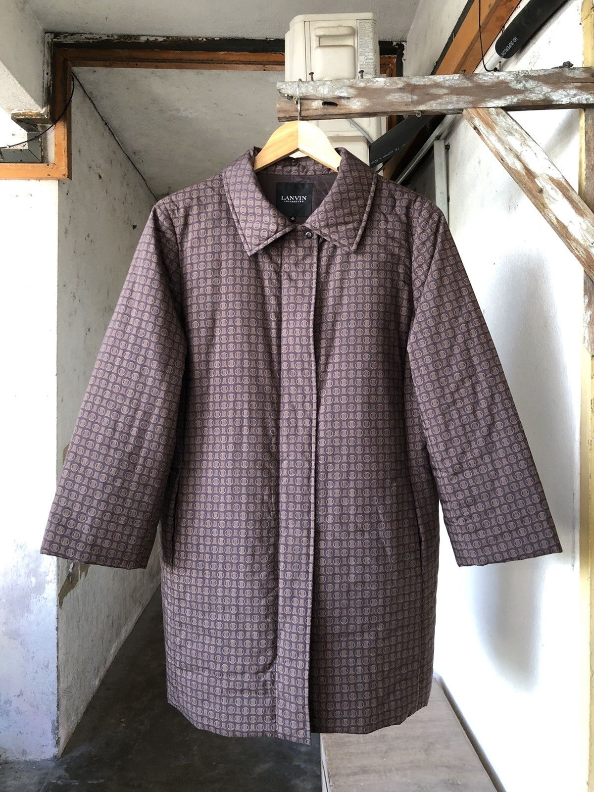 Lanvin Vintage Lanvin Monogram Light Puffer Jacket Size M / US 6-8 / IT 42-44 - 1 Thumbnail