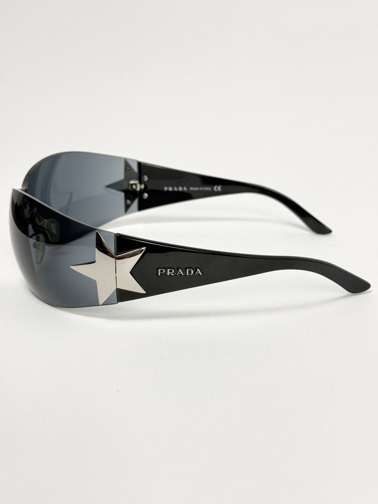 Prada Y2K ICONIC PRADA STAR BLACK SUNGLASSES Size ONE SIZE - 3 Thumbnail