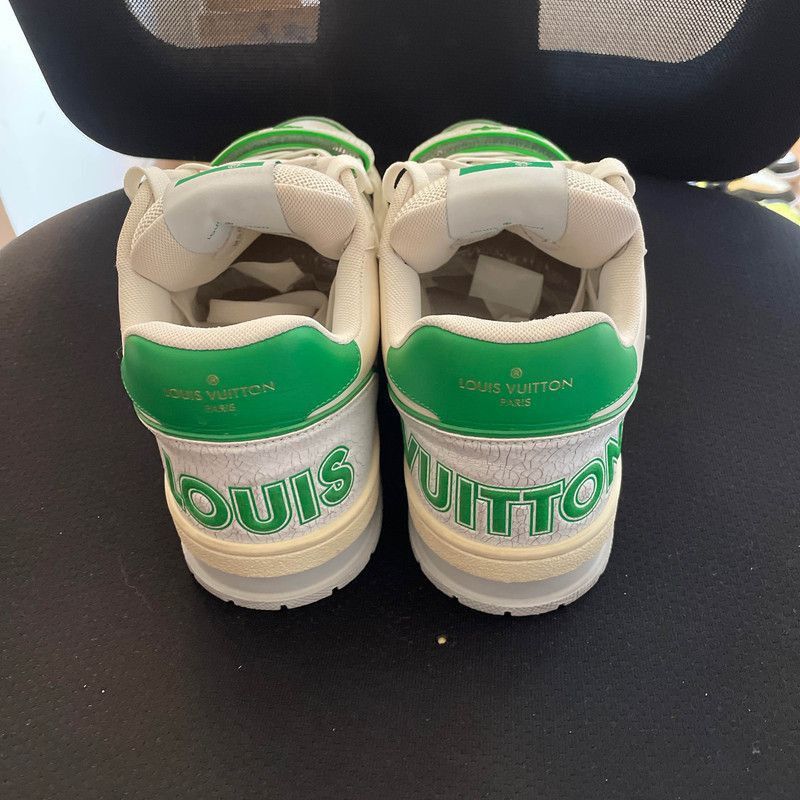 Louis Vuitton Louis Vuitton Classic Vintage Fashion Sneakers for Men -250 Size US 8 / EU 41 - 1 Thumbnail