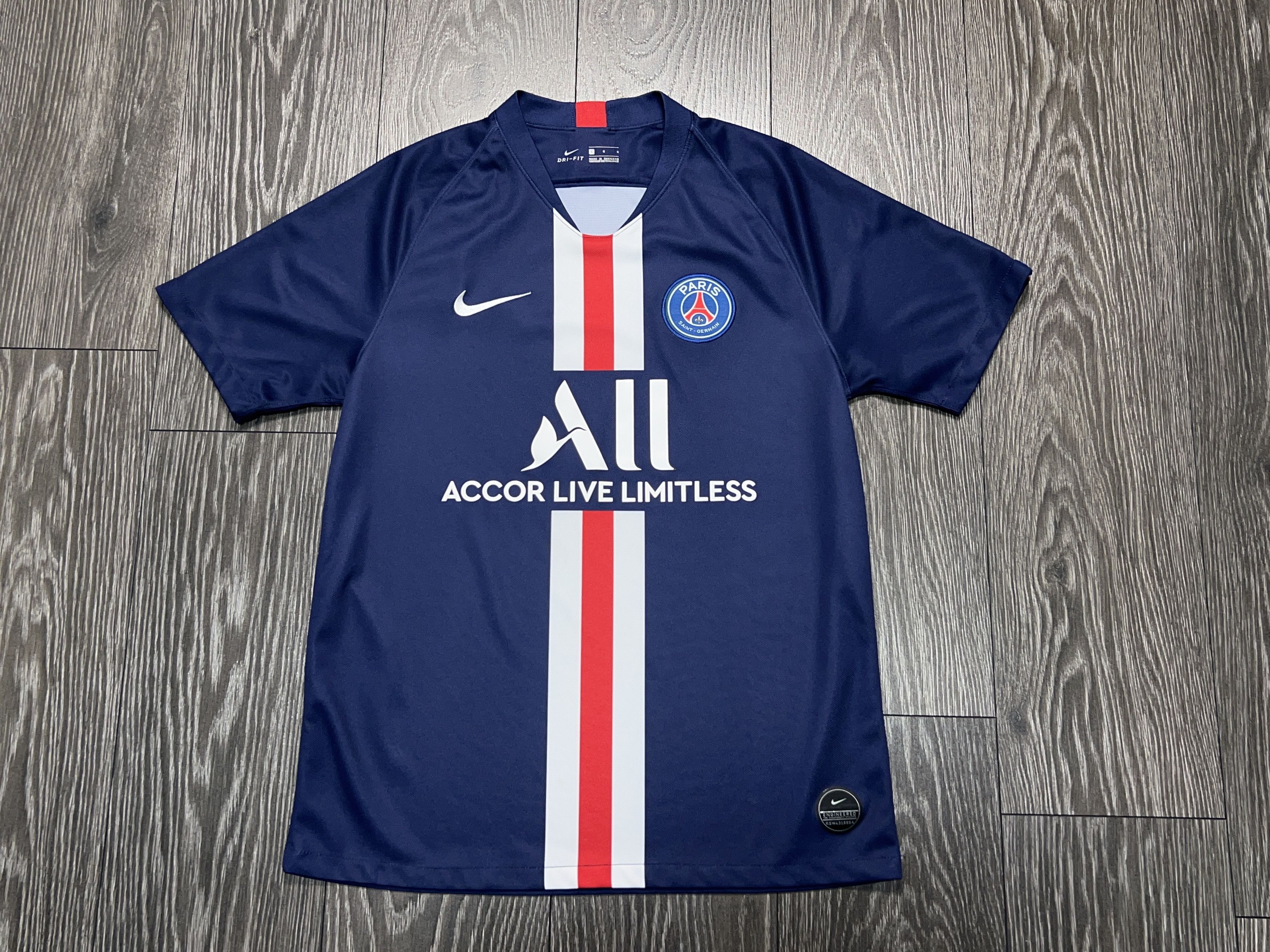 Nike Paris Saint Germain PSG 2019 2020Home Football Soccer Jersey Size US L / EU 52-54 / 3 - 1 Thumbnail