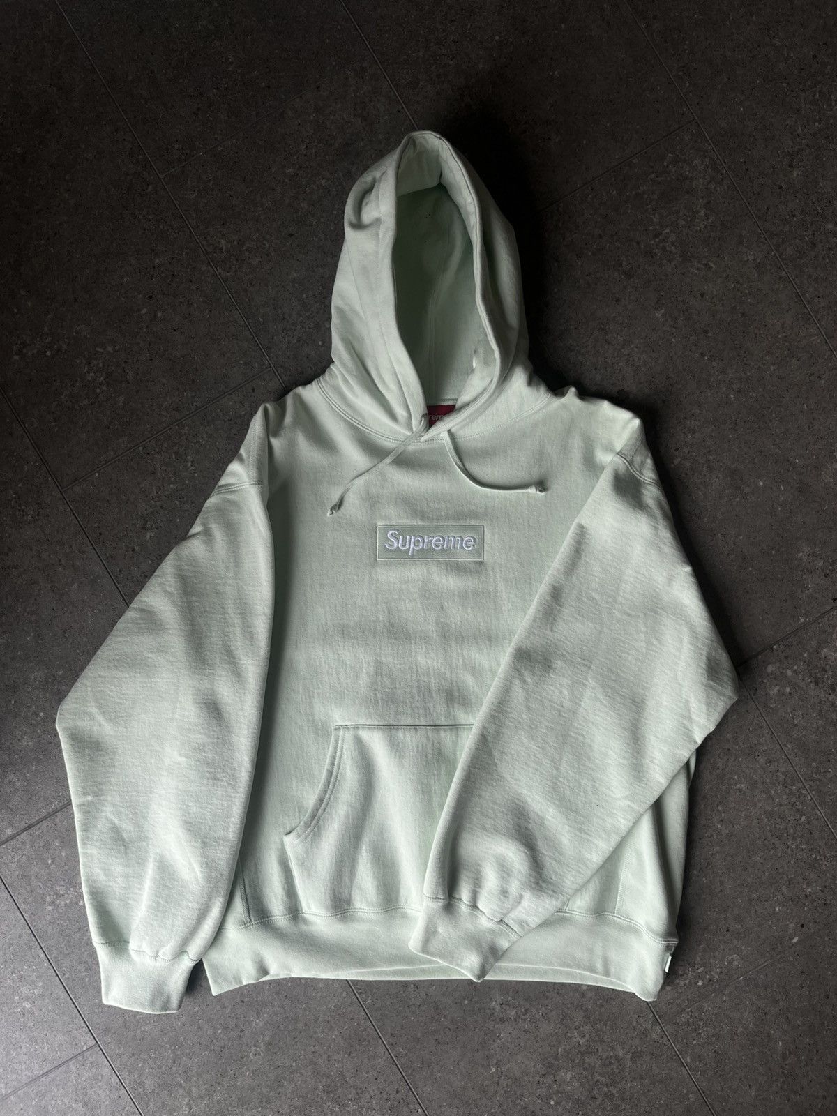 Supreme SUPREME BOX LOGO FW23 LIGHT GREEN HOODIE SIZE XL Size US XL / EU 56 / 4 - 1 Thumbnail