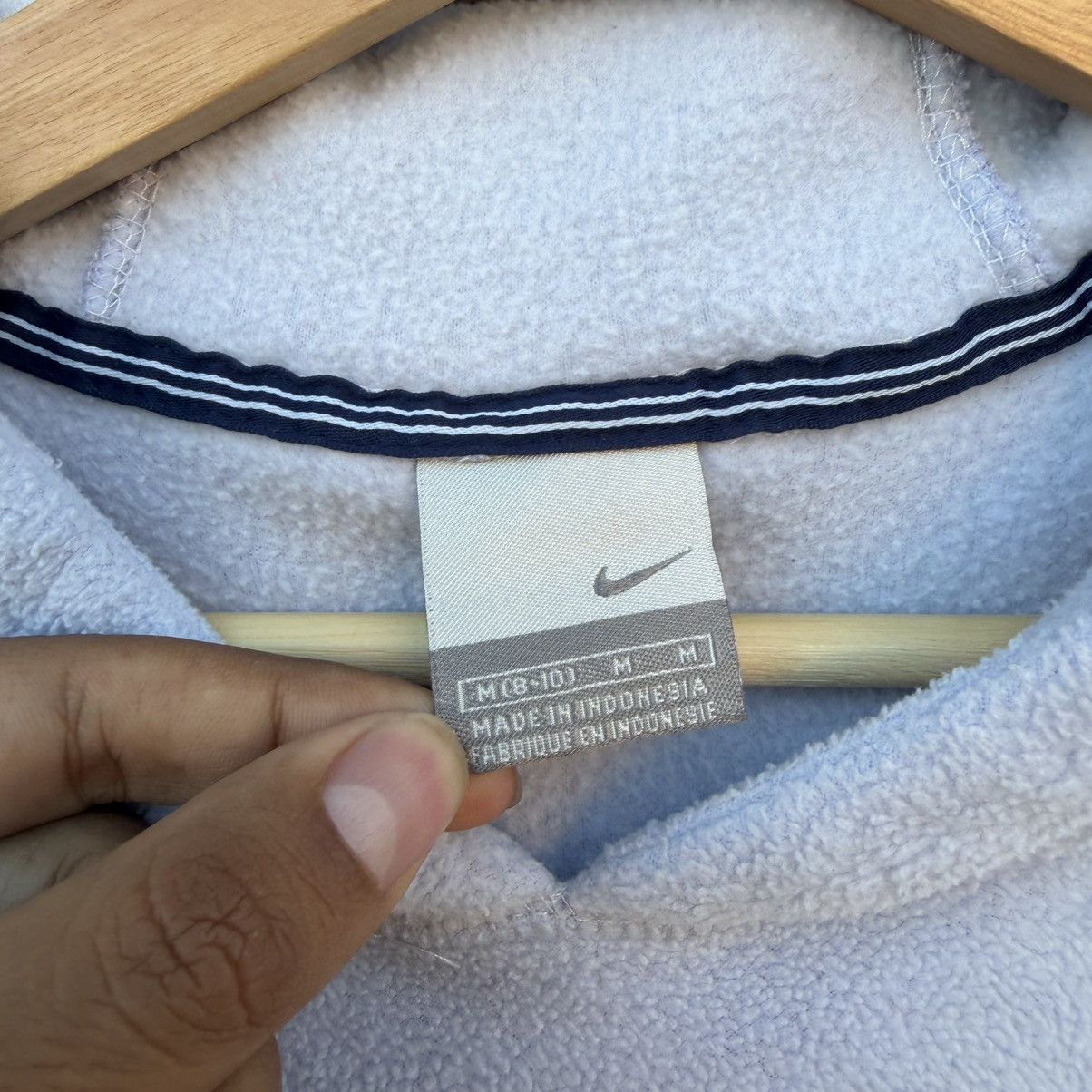 Nike Vintage Y2K Nike Fleece Pullover Hoodie Light Blue Medium Size US M / EU 48-50 / 2 - 4 Thumbnail