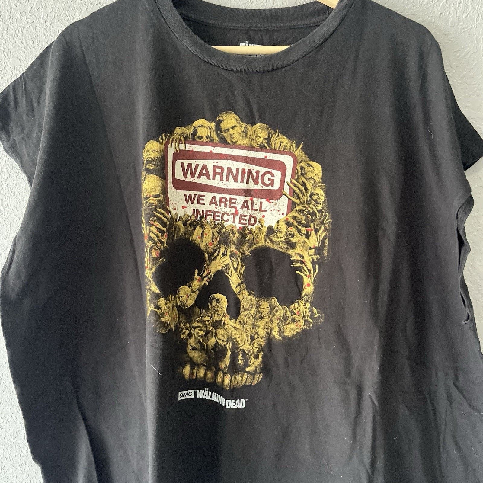Vintage 2000’s AMC The Walking Dead Cutoff Tshirt Men’s 3XL Tv Show Size US XXL / EU 58 / 5 - 2 Thumbnail