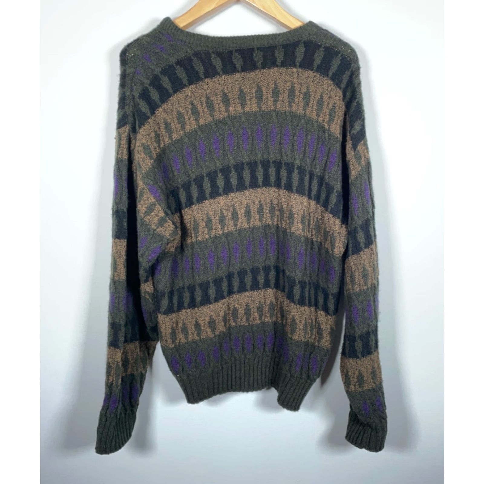 Jantzen VINTAGE Jantzen Sweater Mens XL Beige Purple Textured Knit Geometric Pattern USA Size US M / EU 48-50 / 2 - 2 Thumbnail