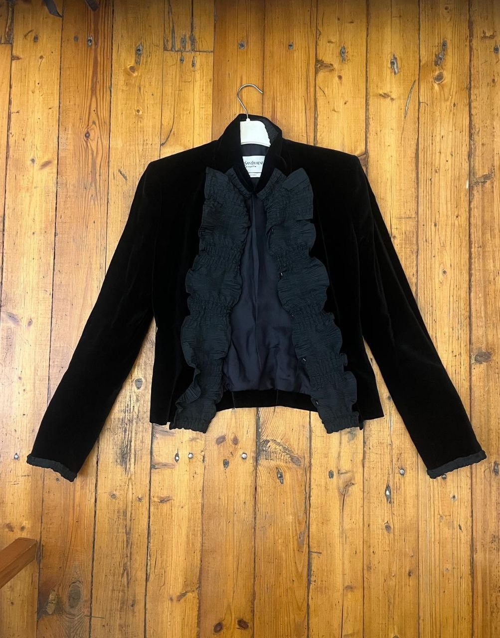Yves Saint Laurent Yves Saint Laurent Black Velvet Jacket Ruffled Size M / US 6-8 / IT 42-44 - 1 Thumbnail