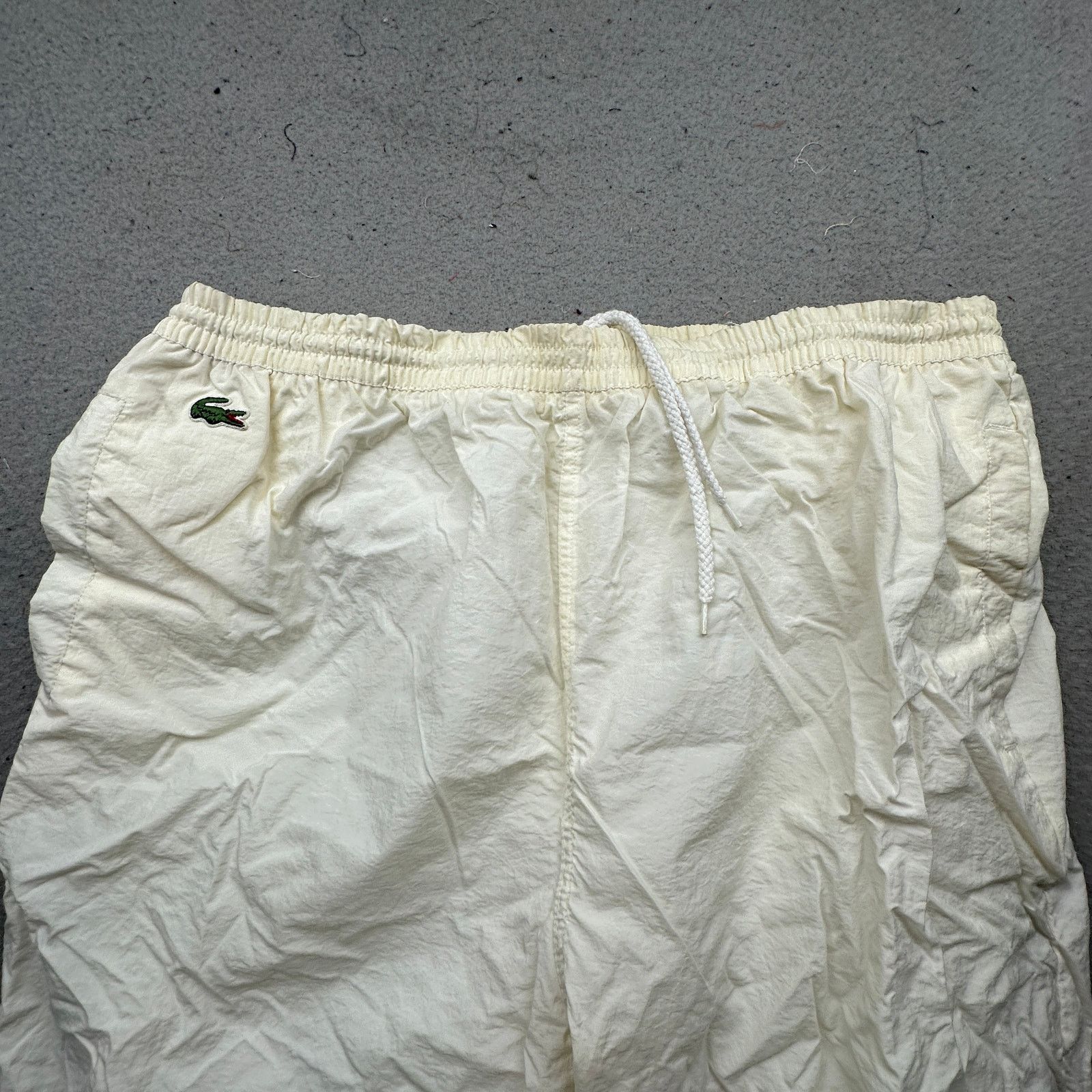 Lacoste Vintage 90s Lacoste Windbreaker Pants Men Large Jogger White Size US 36 / EU 52 - 11 Thumbnail
