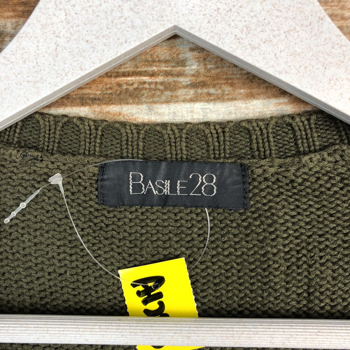Vintage Basile 28 Green Cardigan Knitwear #A1258 Size US M / EU 48-50 / 2 - 7 Thumbnail