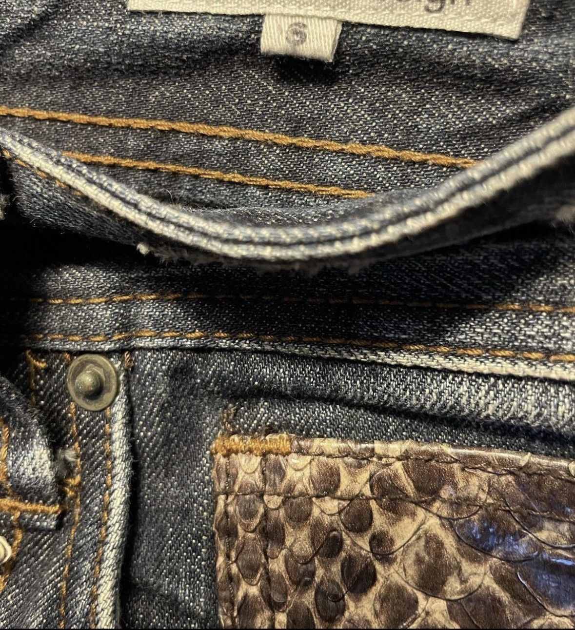 semanticdesign SEMANTIC DESIGN SNAKE SKIN DENIM JEANS Size US 30 / EU 46 - 3 Thumbnail