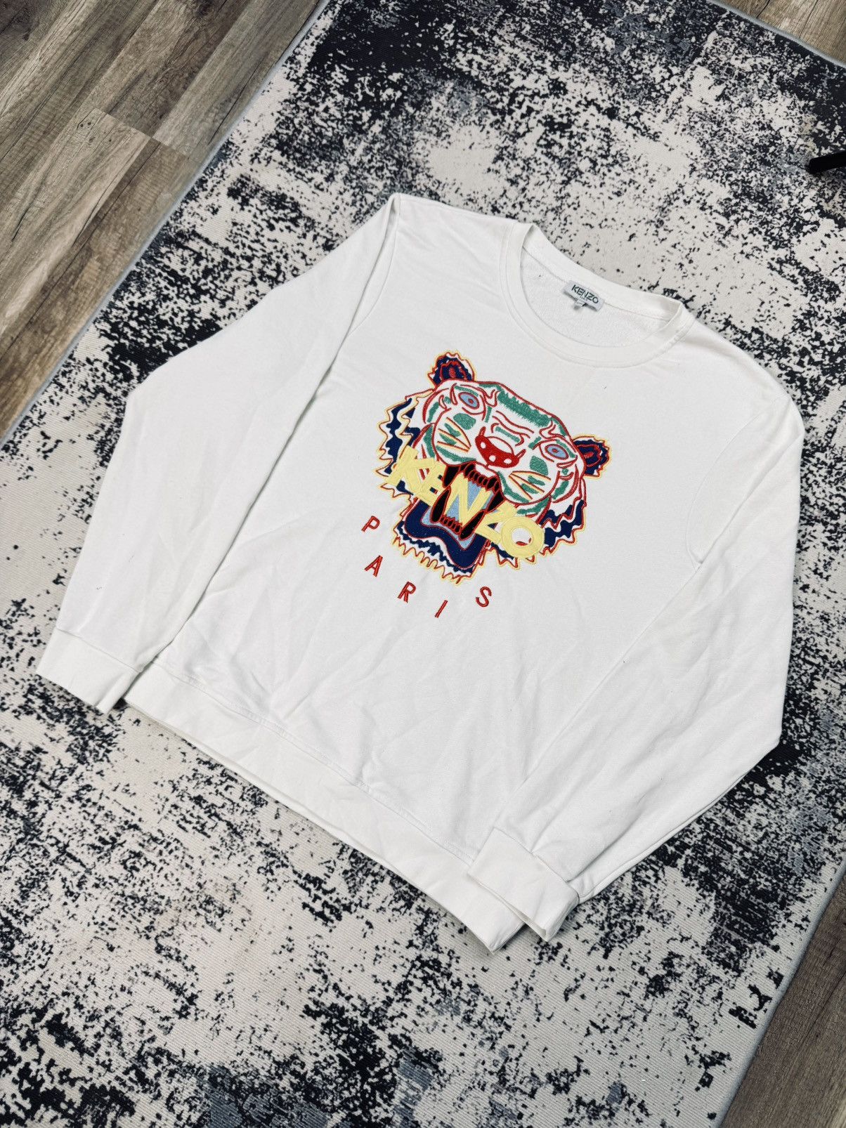 Kenzo Kenzo Crewneck Sweatshirt Tiger white colorful XXL womens Size US XXL / EU 58 / 5 - 2 Thumbnail