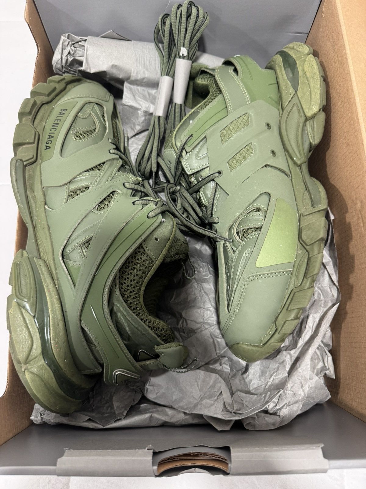 Balenciaga Balenciaga Men Track Sneakers in Olive Green Size US 10 / EU 43 - 4 Thumbnail