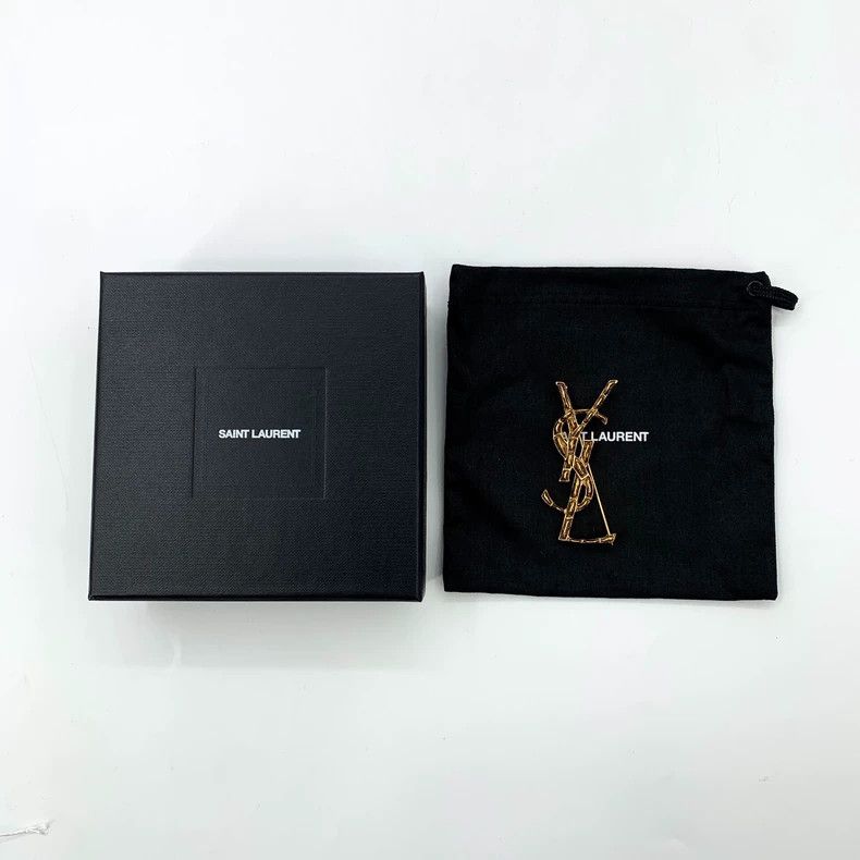 Saint Laurent Paris Saint Laurent Gold crocodile logo brooch 2504-Nextarrow Size ONE SIZE - 7 Thumbnail