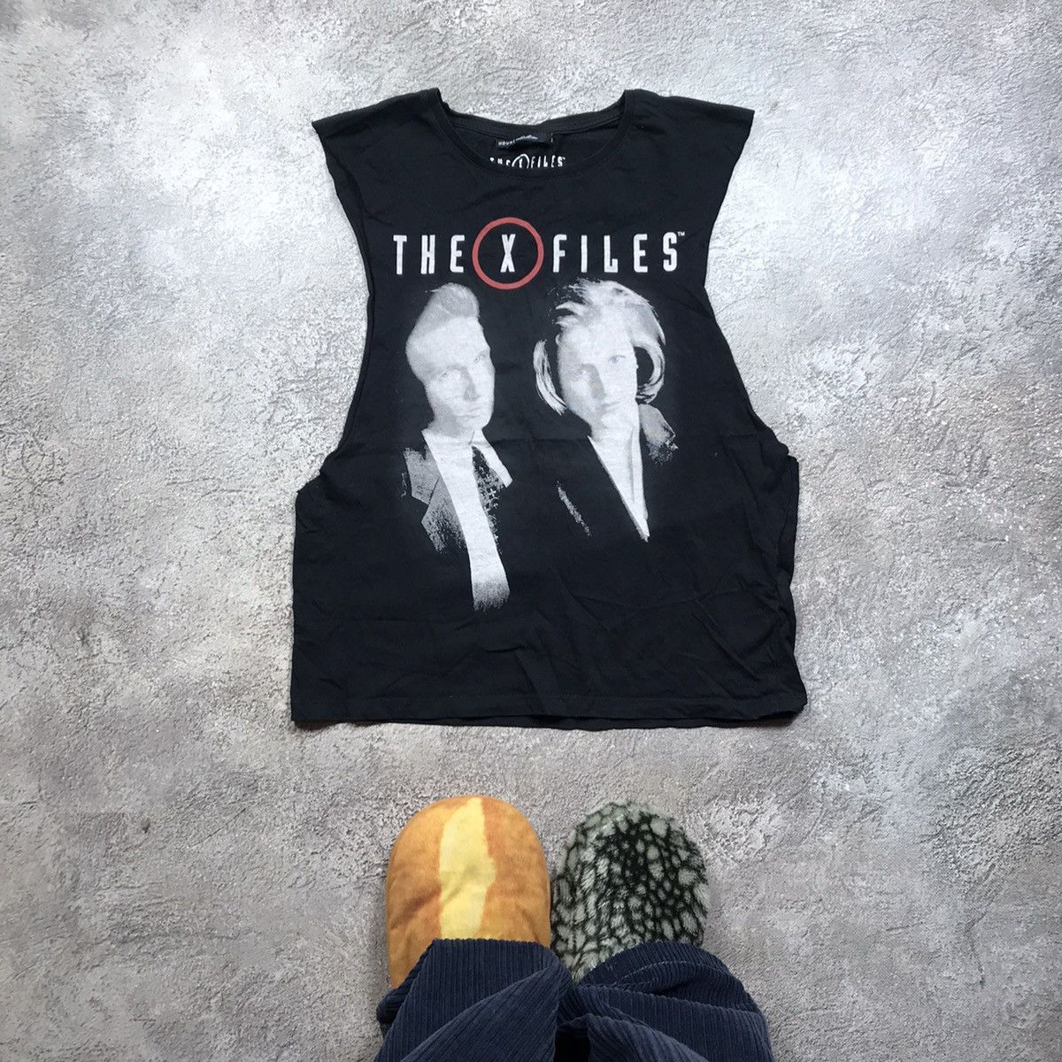 Vintage Vintage 90s The X Files Graphic Tank Top Y2K Grunge Boxy S Size US S / EU 44-46 / 1 - 1 Thumbnail