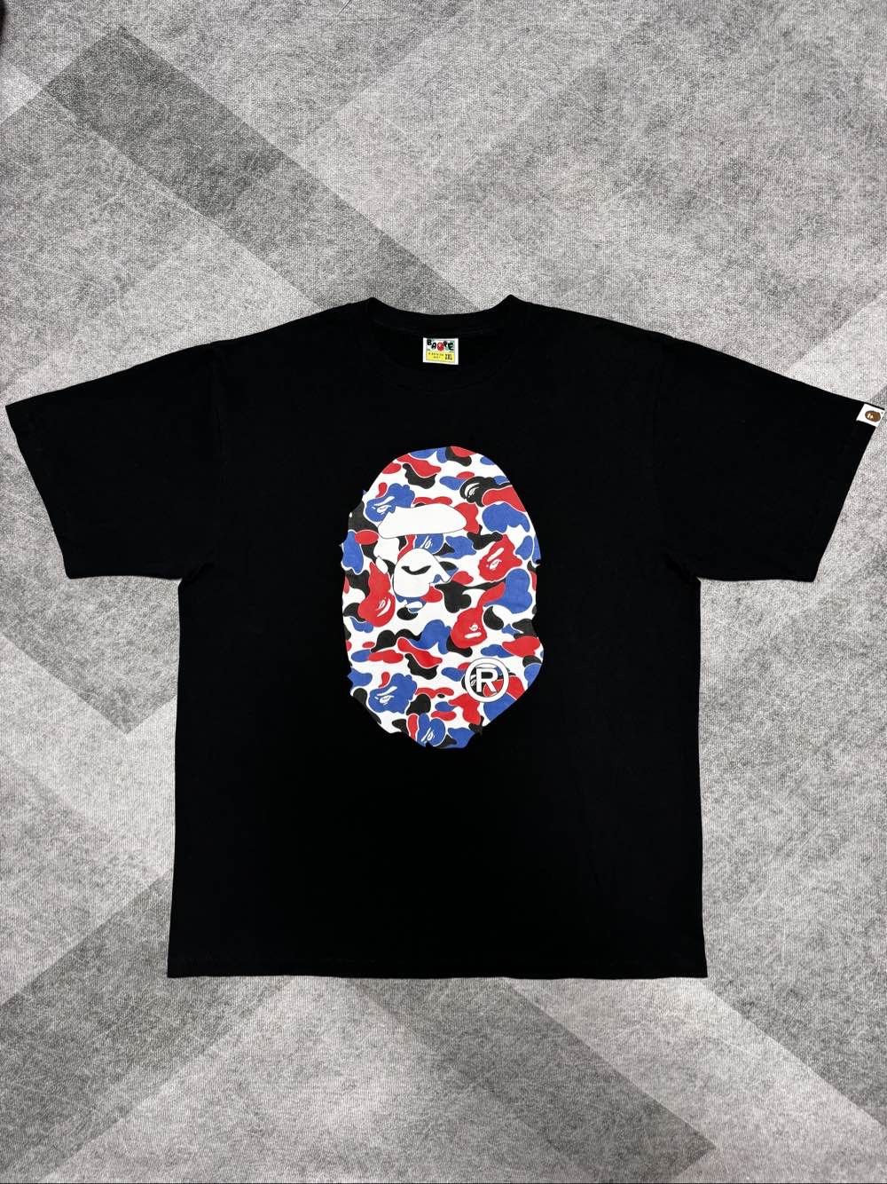 Bape A Bathing Ape Multi Camo Monkey T-Shirt Size 2XL Size US XXL / EU 58 / 5 - 1 Thumbnail