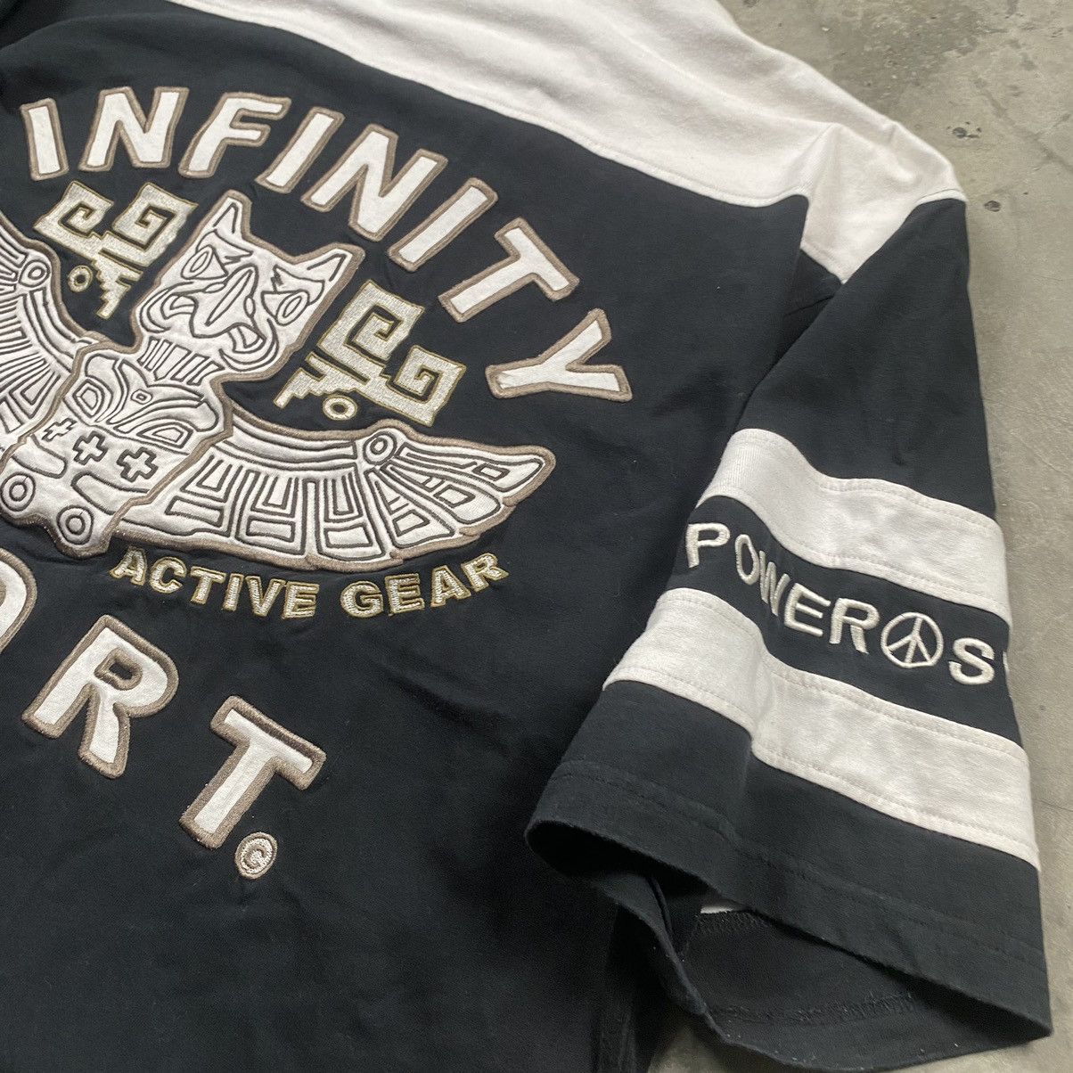 Affliction × Vintage y2k Infinity Sport Tattoo Tribal HipHop Zip Up Size US XXL / EU 58 / 5 - 5 Thumbnail