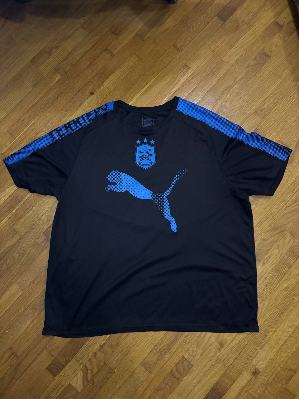 Puma Puma Huddersfield Town FC training jersey tee Size US XXL / EU 58 / 5 - 1 Thumbnail