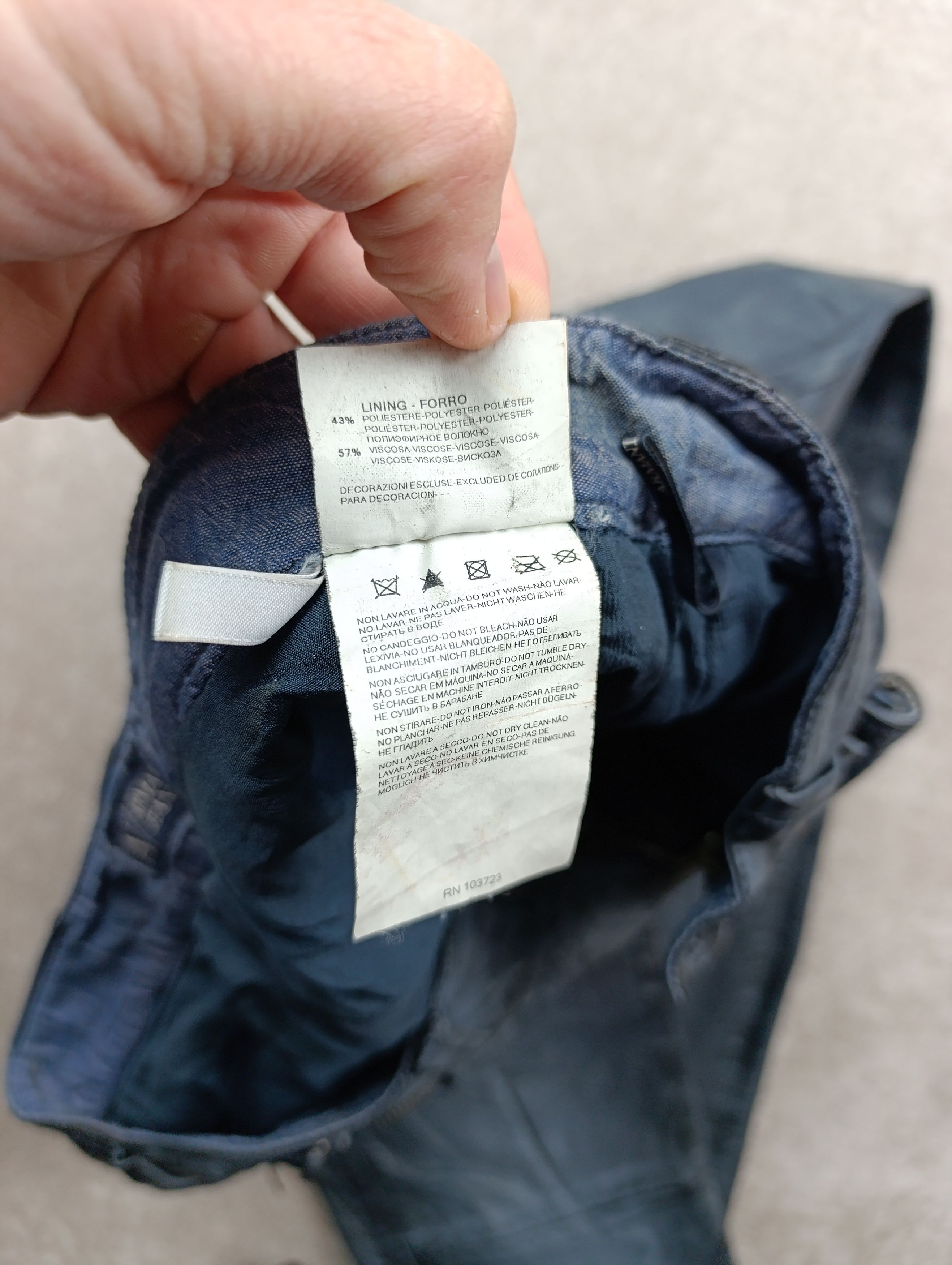 Armani 2000s Armani Navy Lamb Leather Slim Pants Size 30" / US 8 / IT 44 - 18 Thumbnail
