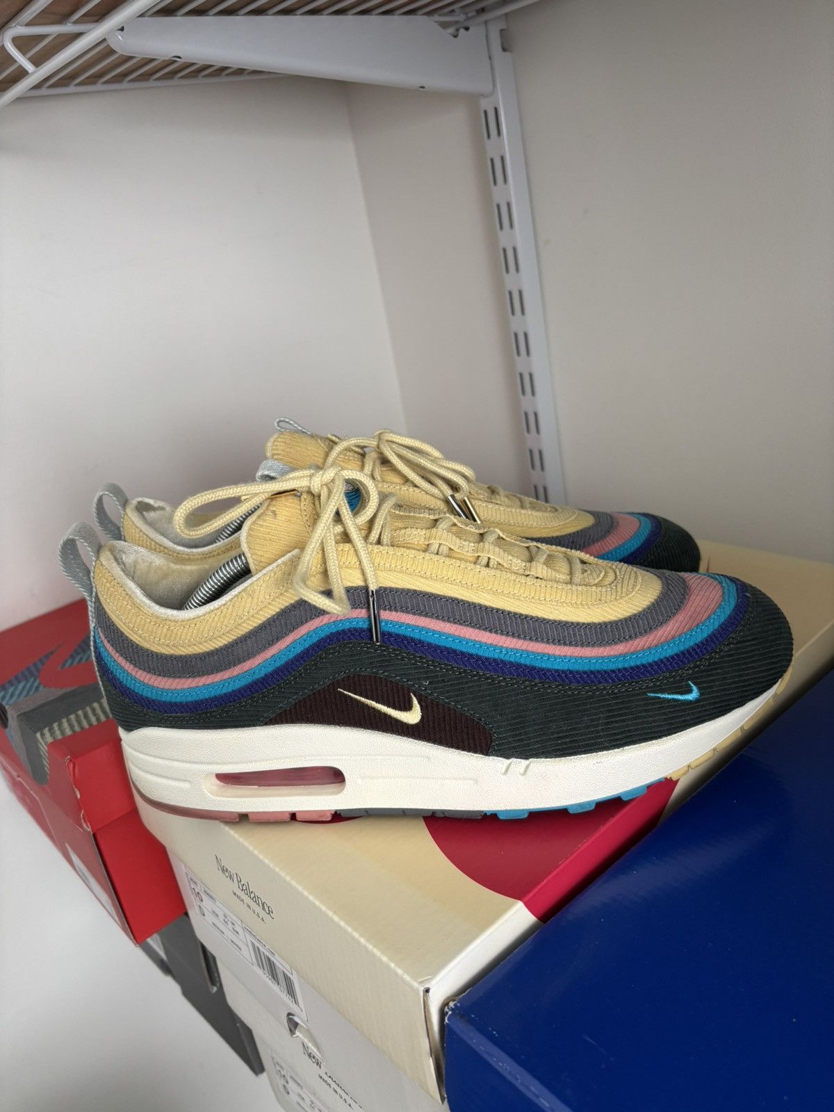 Nike Air Max 1/97 SW Size US 10 / EU 43 - 2 Thumbnail