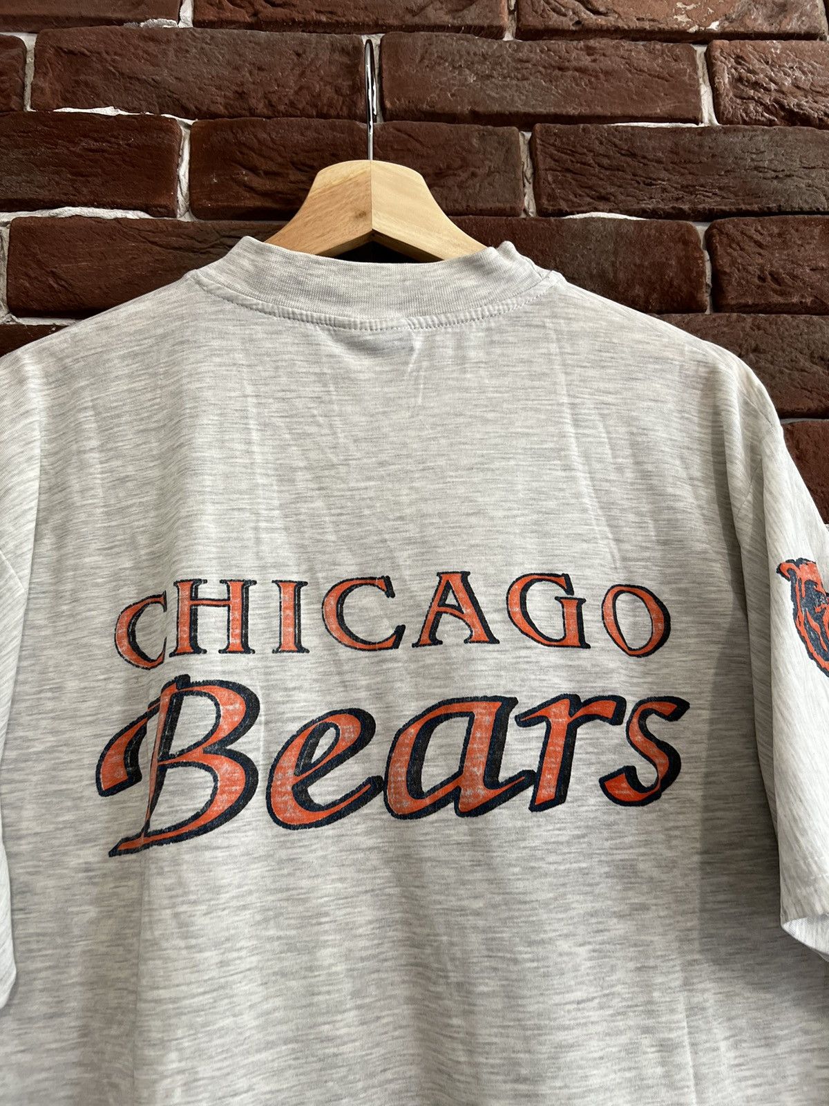 NFL Vintage 90s Chicago Bears T Shirt NFL M Grey Hype Size US M / EU 48-50 / 2 - 7 Thumbnail