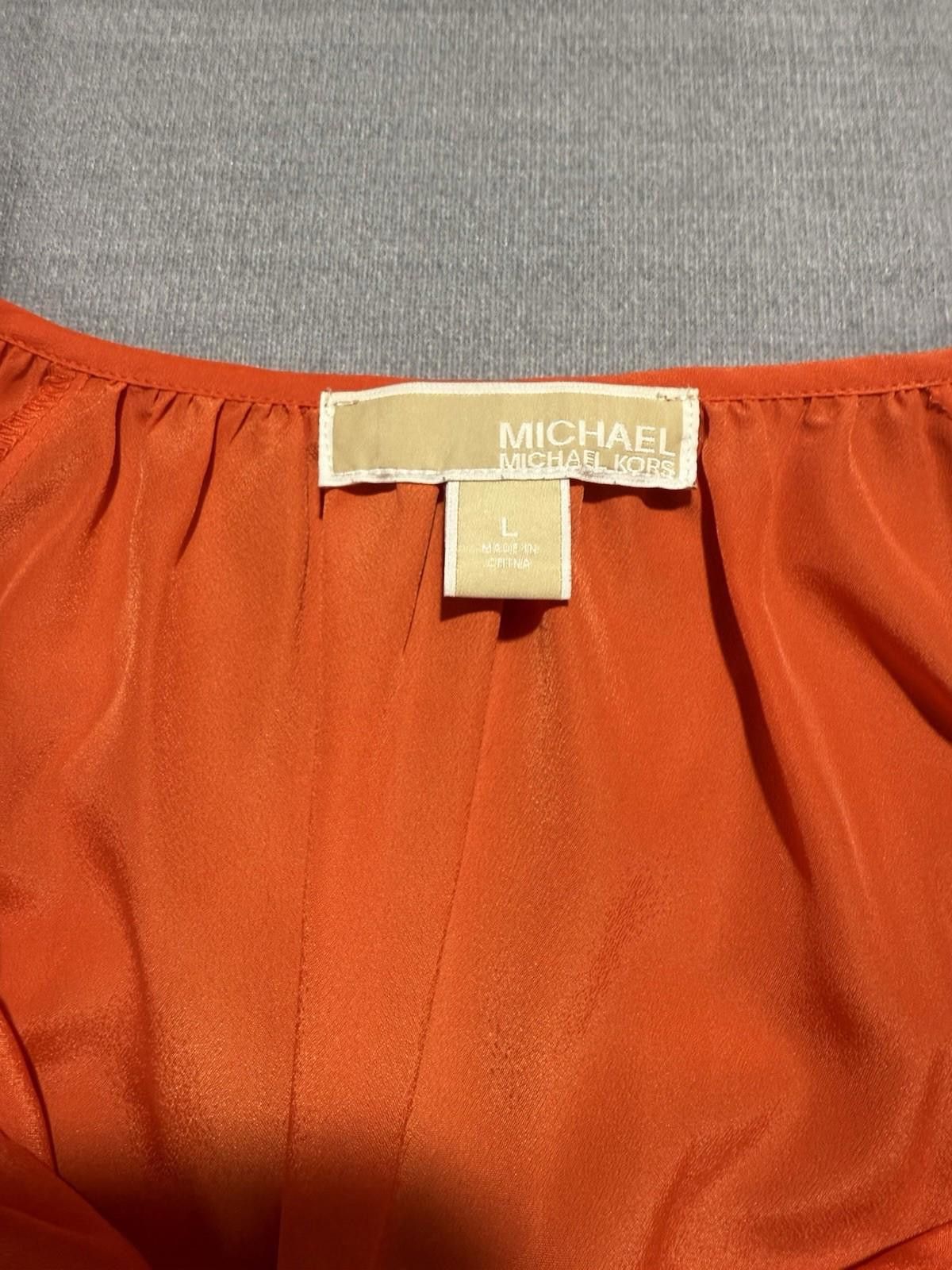 Michael Kors Michael Kors Peasant V-Neck Blouse 3/4 Sleeve Tie-Front L Size L / US 10 / IT 46 - 3 Thumbnail