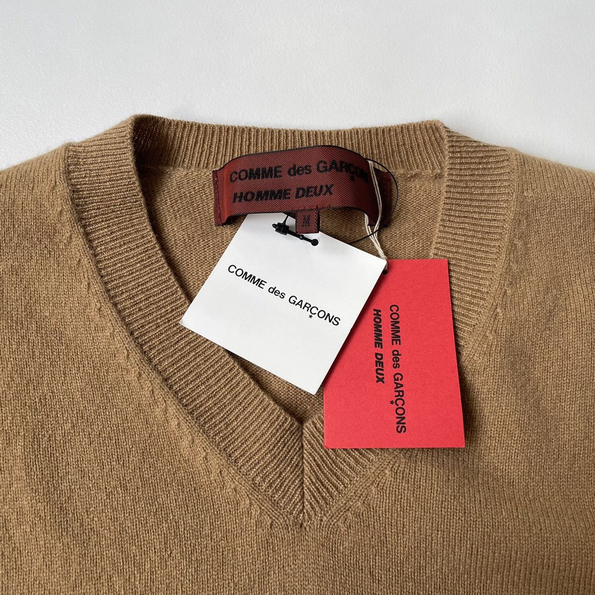 Comme des Garcons A/W 04 Camel Wool V Neck Sweater Size US M / EU 48-50 / 2 - 3 Thumbnail