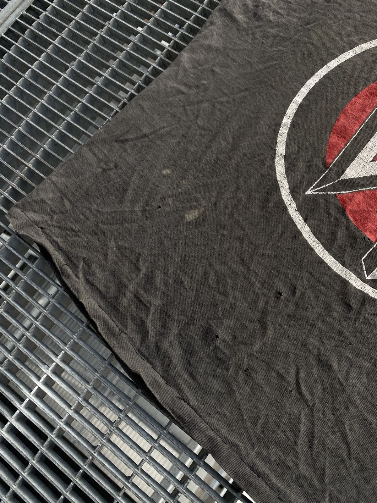 Band Tees Vintage 80s Trashed Dead Kennedys Band T-Shirt Size US L / EU 52-54 / 3 - 5 Thumbnail
