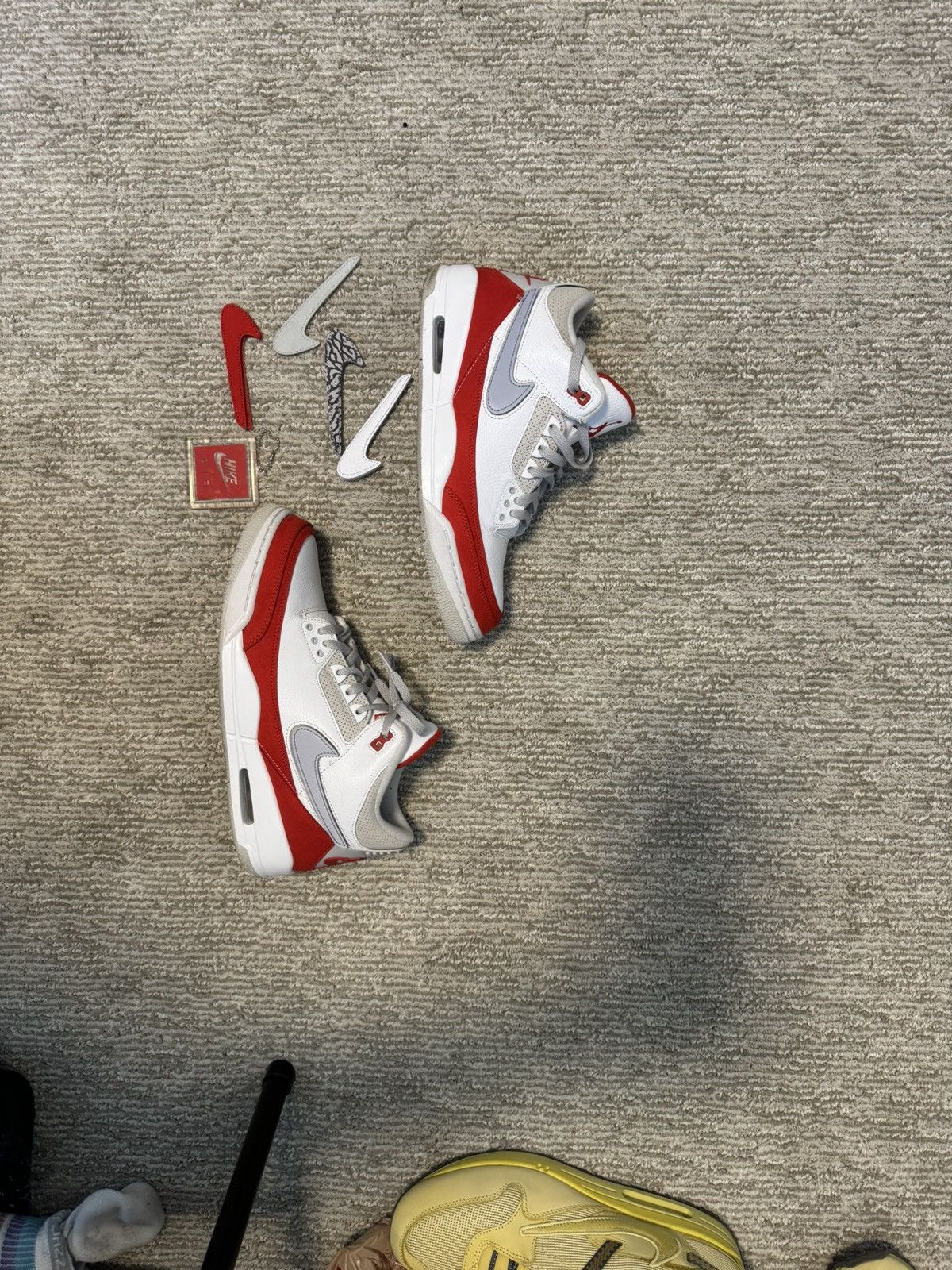 Jordan Brand Jordan 3 Tinker white university red Size US 11 / EU 44 - 10 Thumbnail