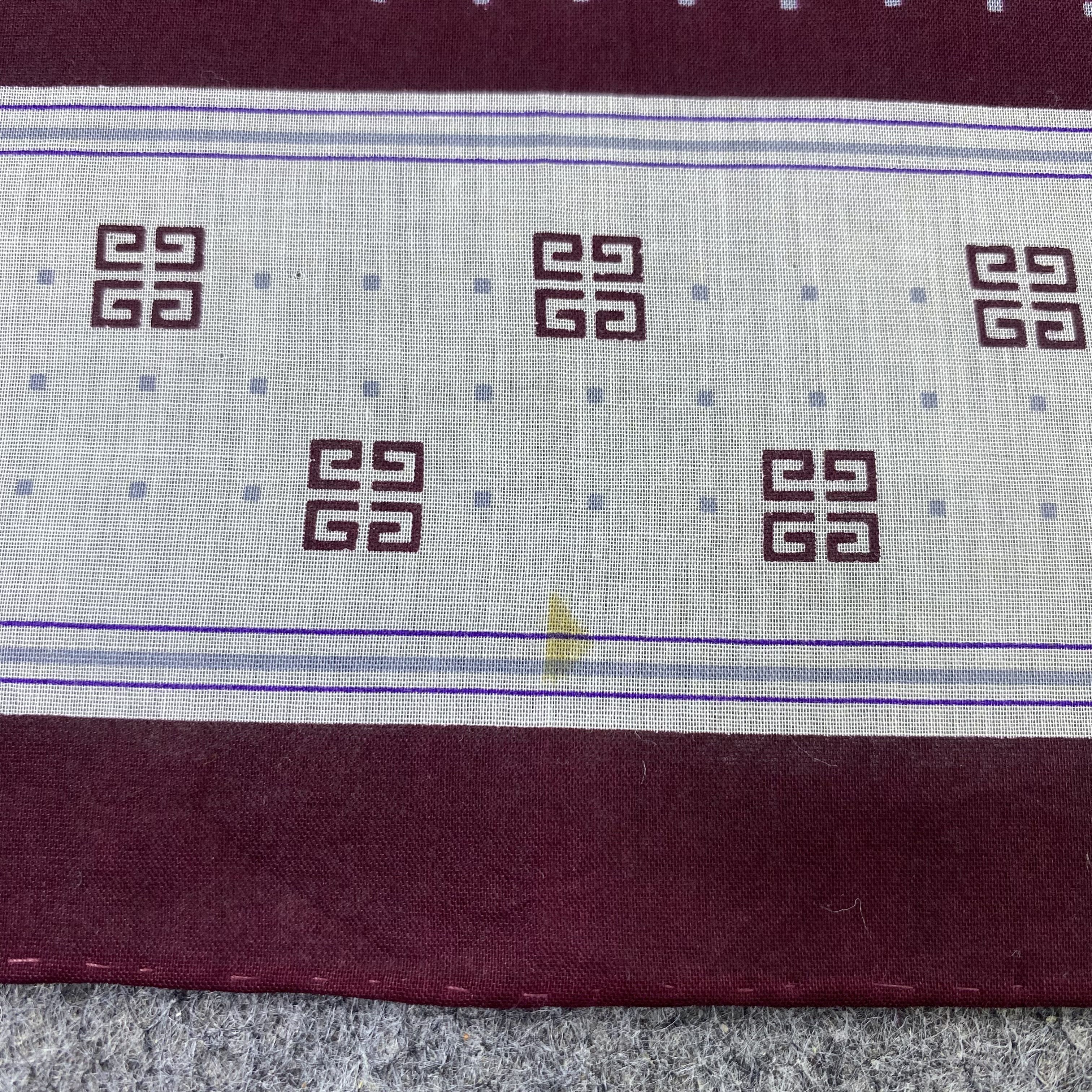 Givenchy Givenchy Handkerchief Neckerchief Bandana-B2071 Size ONE SIZE - 9 Thumbnail