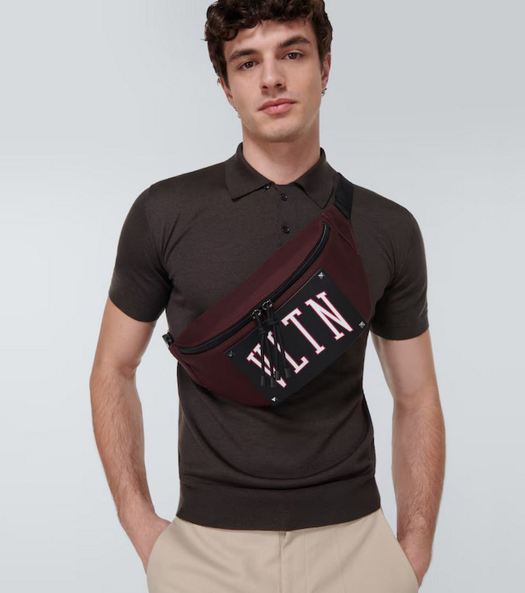 Valentino VALENTINO Garavani VLTN logo burgundy black canvas belt bag Size ONE SIZE - 2 Thumbnail